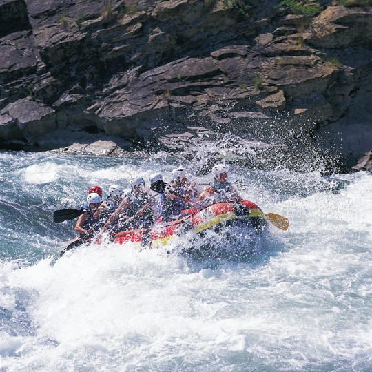 Rafting on the river Gállego