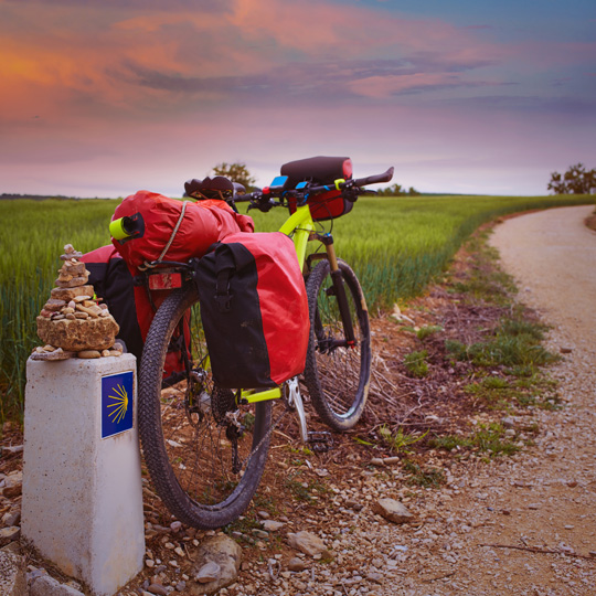 Bicicleta preparada para fazer o Caminho de Santiago