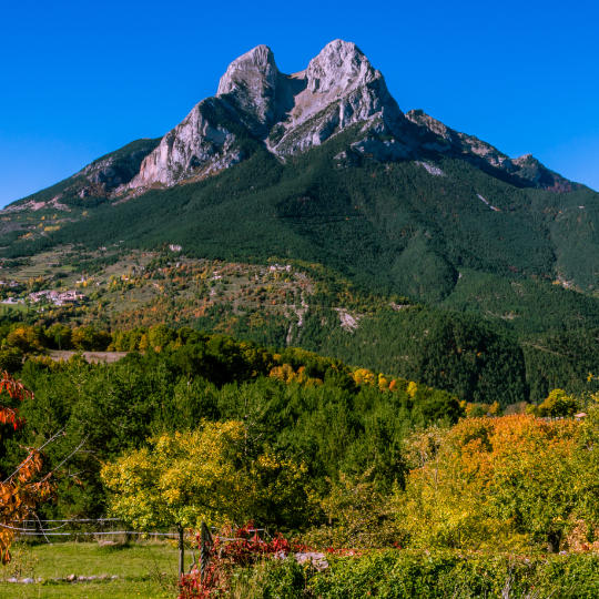 Pedraforca im Naturpark von Cadí-Moixeró, Katalonien.