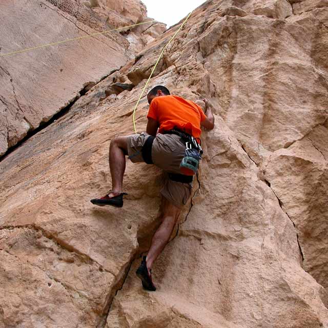 Arrampicata su roccia