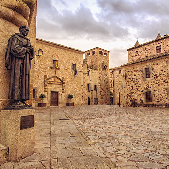 The statue of San Pedro in La Plaza de Santa María square, Cáceres