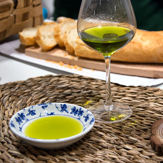 Olive oil tasting