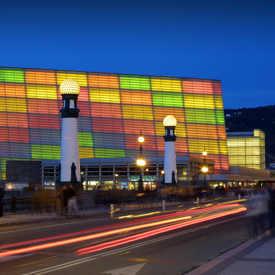 Kursaal, sede del Festival Internazionale del Cinema di San Sebastián