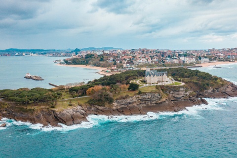 Vista de Santander e do Palácio da Magdalena