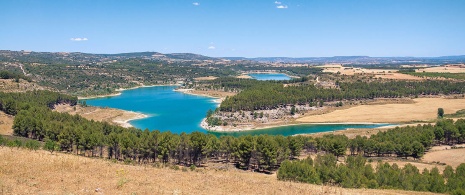 Barrage de Buendía dans la province de Cuenca, Castille-La Manche