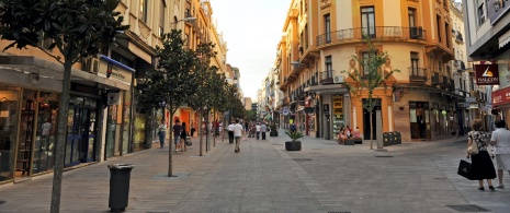 Vue de La Cruz del Conde, importante rue commerçante de Cordoue