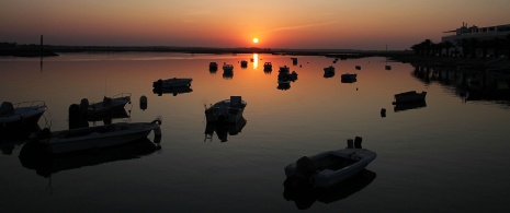 Amanhecer nas Praias de Isla Cristina na Costa da Luz, Huelva