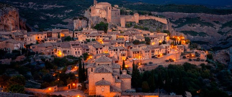 Vista noturna de Alquézar, Huesca