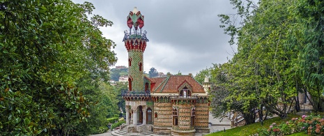 „El Capricho” Gaudiego w Comillas