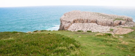 Blick vom Aussichtspunkt Punta del Dichoso, Suances