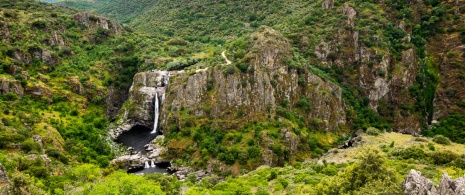 Vista do Pozo de los Humos no Parque natural de Arribes del Duero, Salamanca