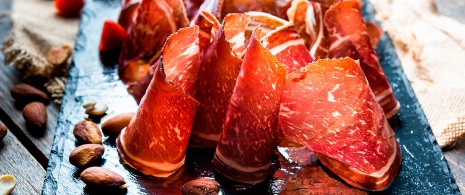 cecina de Leão