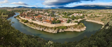 Widok z lotu ptaka na Buitrago del Lozoya