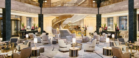 Lobby des Hotels Four Seasons in Madrid