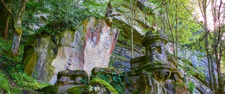 Widok na Angielski Cmentarz w San Sebastián