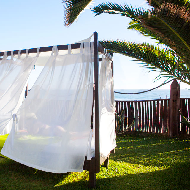 Spiaggia Zahora, Los Caños