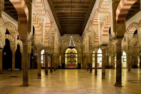 Interno della Moschea di Cordova