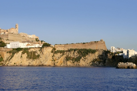 Muralhas de Dalt Vila, Eivissa