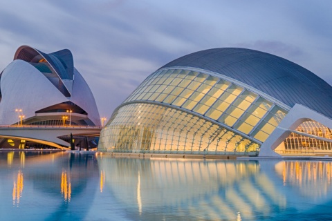 Veduta notturna della Città delle Arti e delle Scienze, Valencia