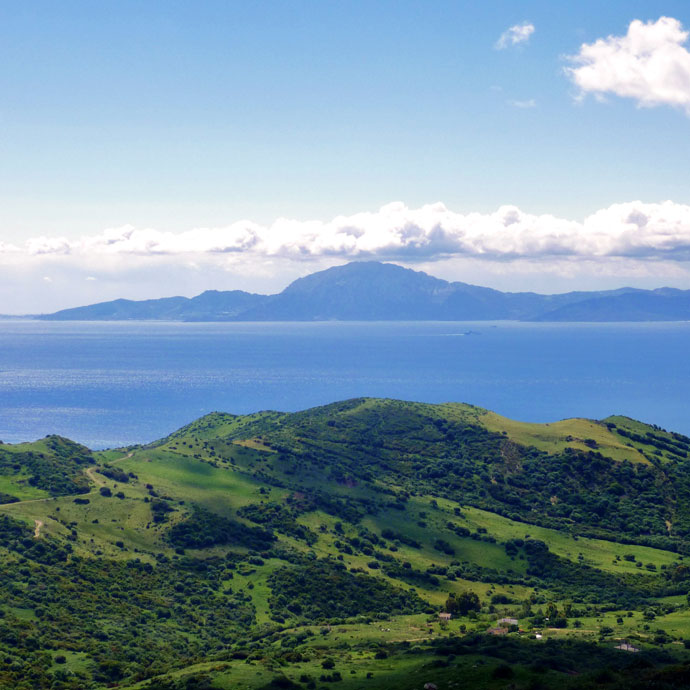 ジブラルタル海峡、タリファ