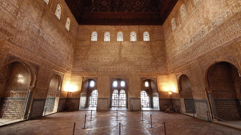 Salle des ambassadeurs, ville palatine