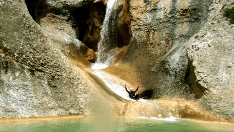 Salto natural, Mascún