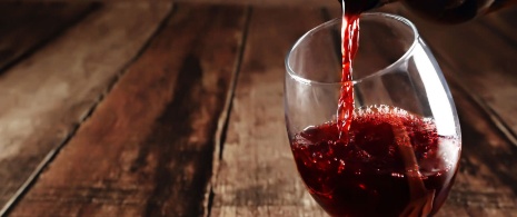 Glas Rotwein