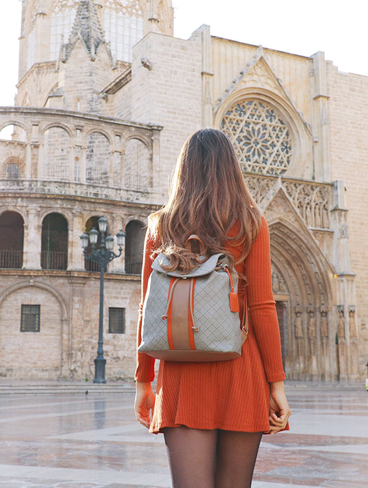 Tourist in Valencia, Region of Valencia