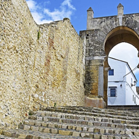 Arco árabe en Medina Sidonia (Cádiz, Andalucía)