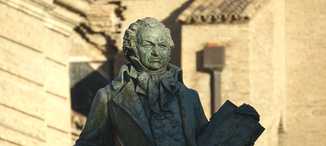 Statua di Francisco de Goya nella Plaza Nuestra Señora del Pilar di Saragozza, Aragona