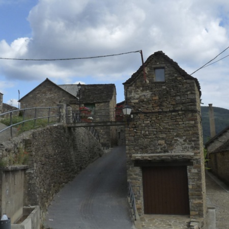 Viertel der Kirche von Castiello de Jaca (Huesca, Aragonien)