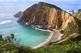 Plaża El Silencio (Cudillero, Asturia), na wybrzeżu Costa Verde