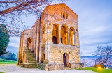 Église Santa María del Naranco, Oviedo