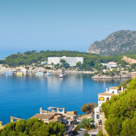 Cala Fornells in Calviá. Mallorca