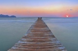 Jetée sur la plage de Muro (Majorque, îles Baléares)