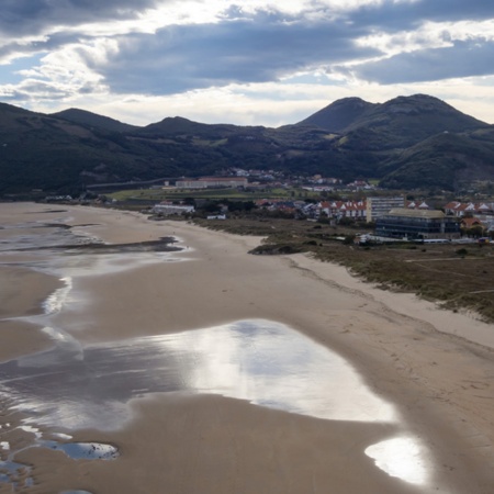 "Panoramablick auf Santoña, Kantabrien "