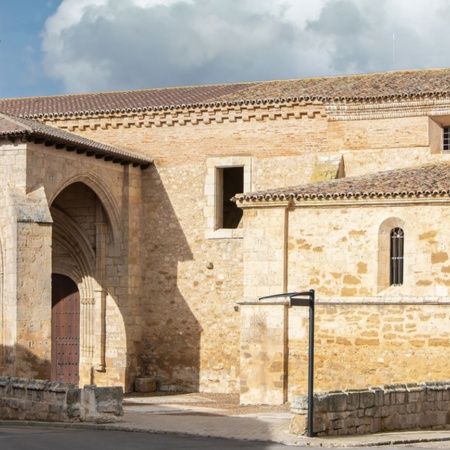 Iglesia de San Juan en Paredes de Nava
