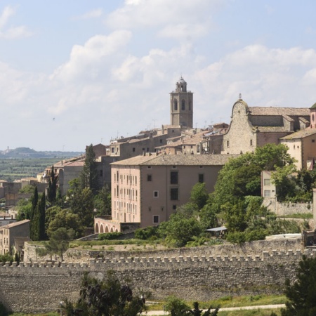 Panoramablick auf Cervera (Lleida, Katalonien)