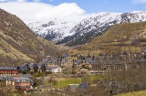 Vue panoramique de Vielha (province de Lleida, Catalogne)