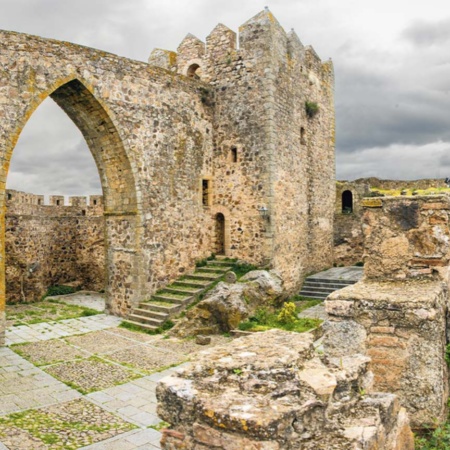 Burg von Luna in Alburquerque (Badajoz, Extermadura)