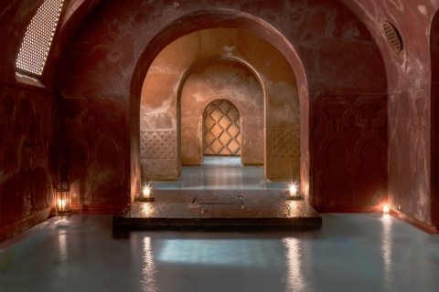 Interno dei bagni arabi Hammam Al Ándalus Madrid