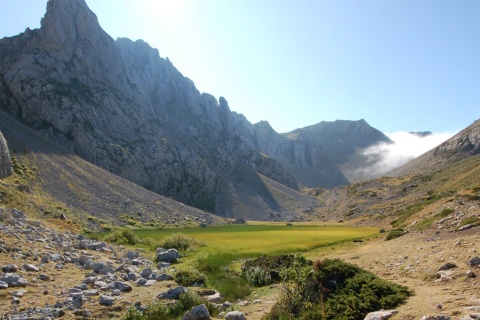 Laguna de la reserva de la biosfera de Babia