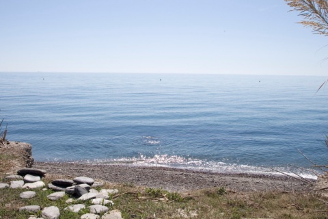 Пляж Касаронес в Рубите, провинция Гранада (Андалусия)