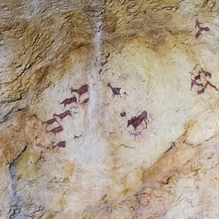 Malereien des Archäologischen Museums in Tírig