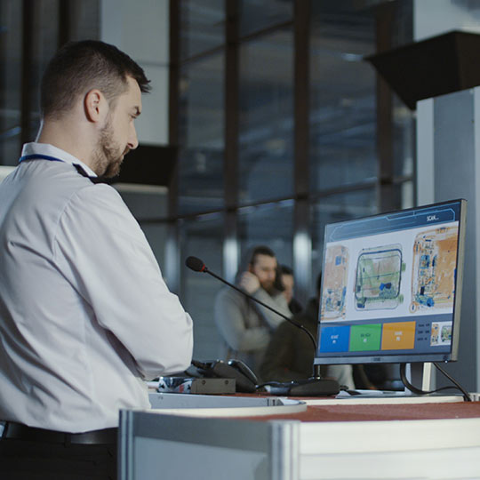 Control de equipajes en el aeropuerto