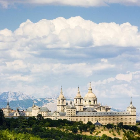 Monasterio de San Lorenzo de El Escorial (Comunidad de Madrid) y jardines