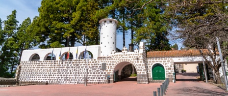 Exterior view of the Parador de Cruz de Tejeda