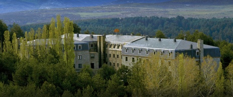 Exterior of the Parador de Gredos