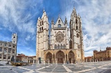 Façade of León Cathedral