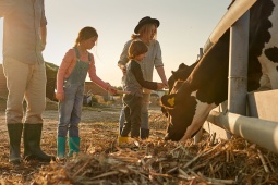 En famille à la ferme